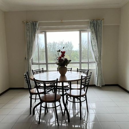 Kasuma Resort Azalea Kuching Exterior foto